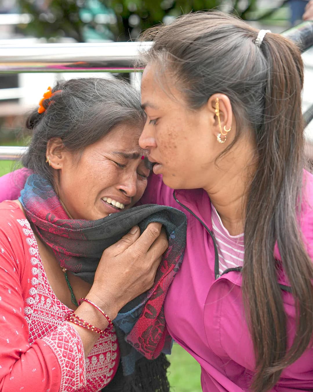 Death toll rises to 547 in Nepal; fear of fresh floods looms