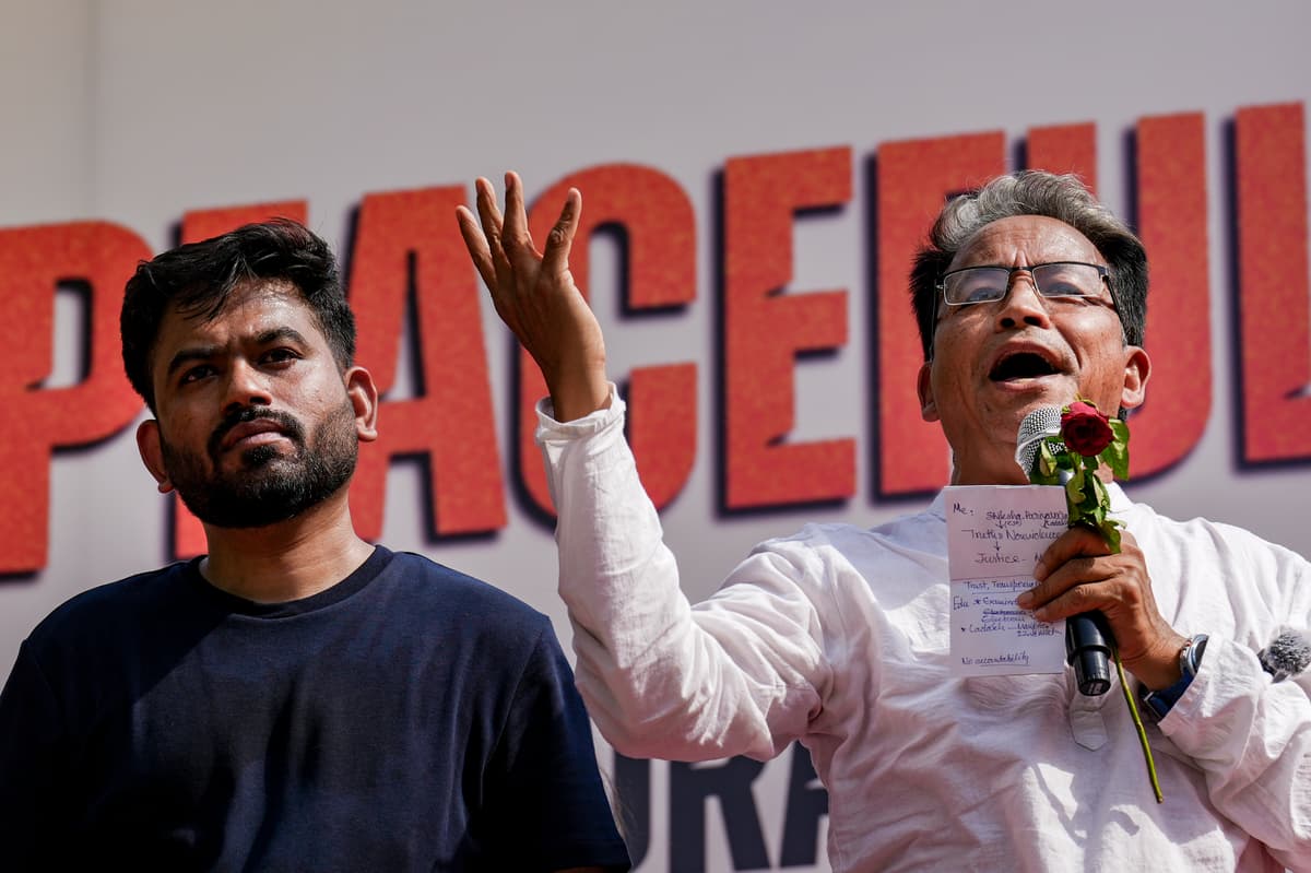 Day 2 of Cockroach Janta Party stir: Dipke seeks farmers' backing, asks NEET candidates to join after exam