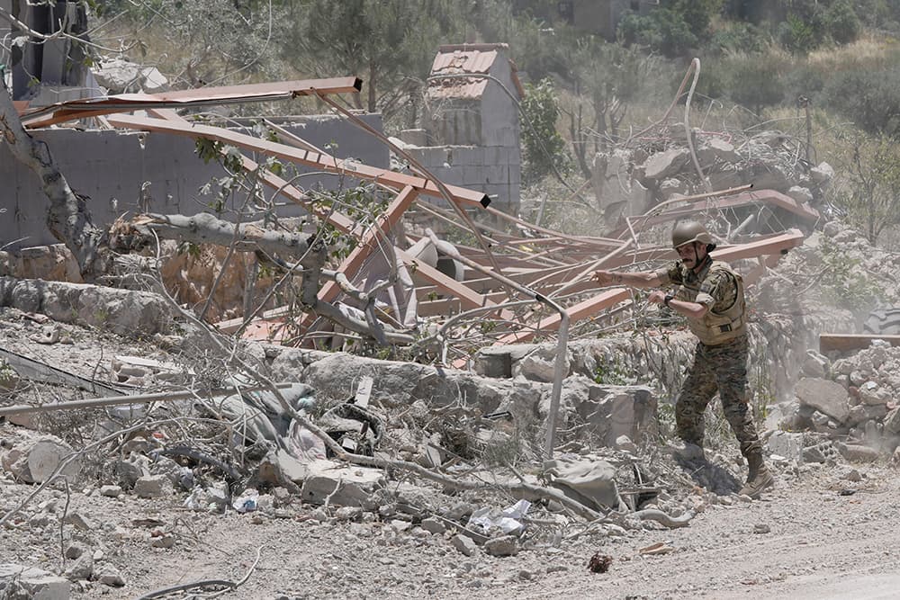 Israeli airstrikes kill 9 including Lebanese army officers after ceasefire deal