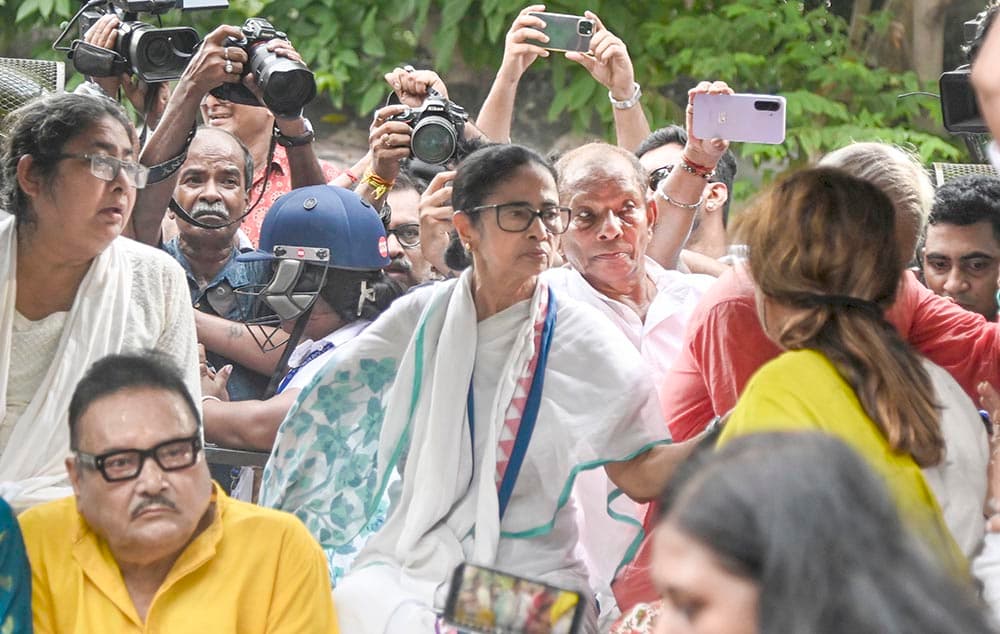 BJP claims TMC heading for split, opposition party says majority of MLAs remain with Mamata Banerjee