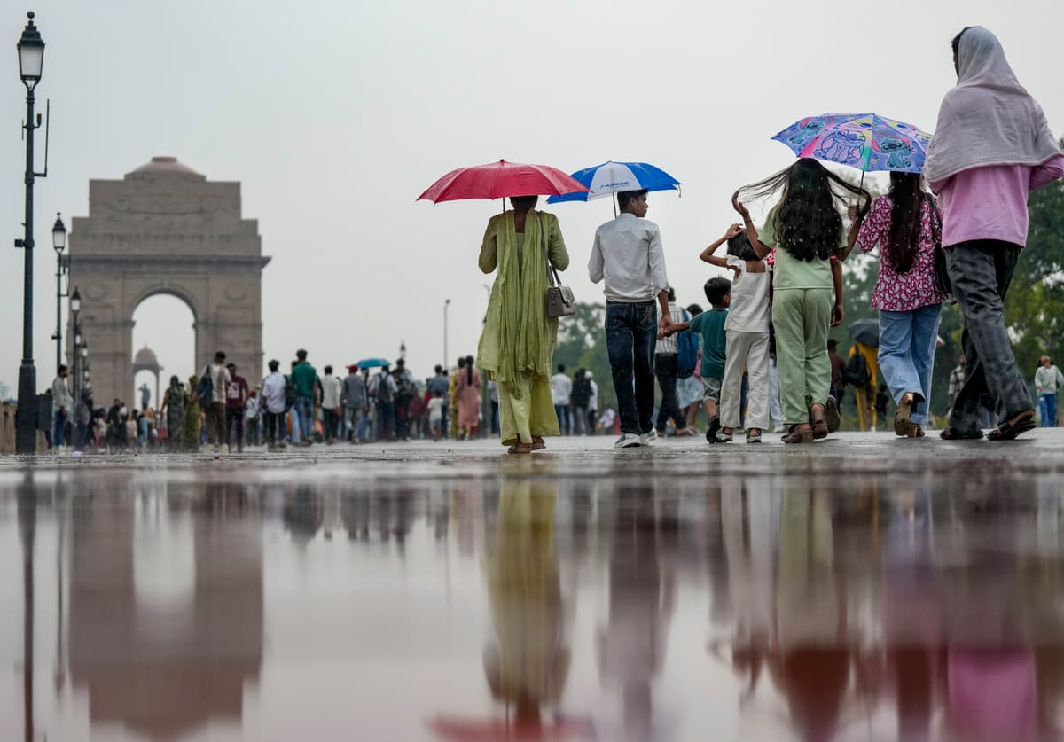 Monsoon gains strength across India; Mumbai air traffic hit, alerts in Kerala, Odisha