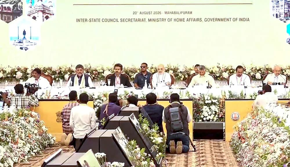 Amit Shah chairs southern CMs conclave, Shivakumar flags delimitation