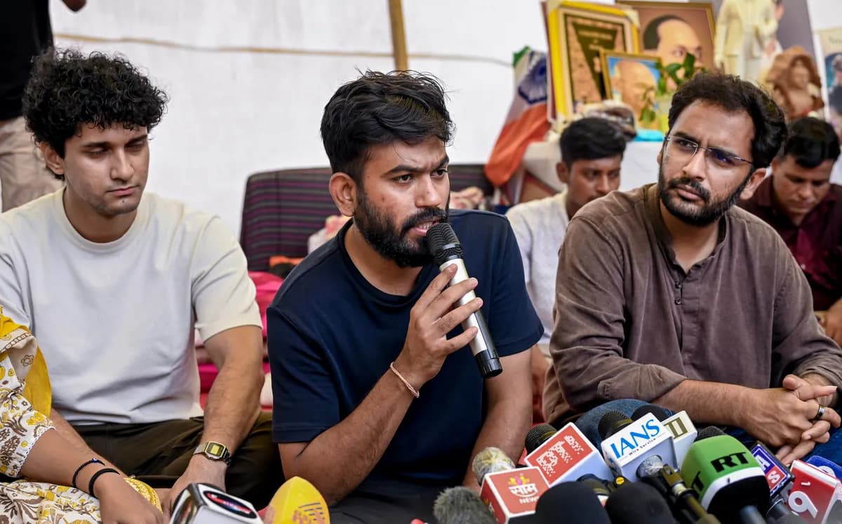 Cockroach Janta Party accuses 'BJP goons' after Bengal volunteer's father dies following 'assault'