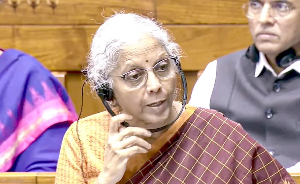 Lok Sabha passes bill to authorise govt. to permit banks to levy charges on UPI transactions