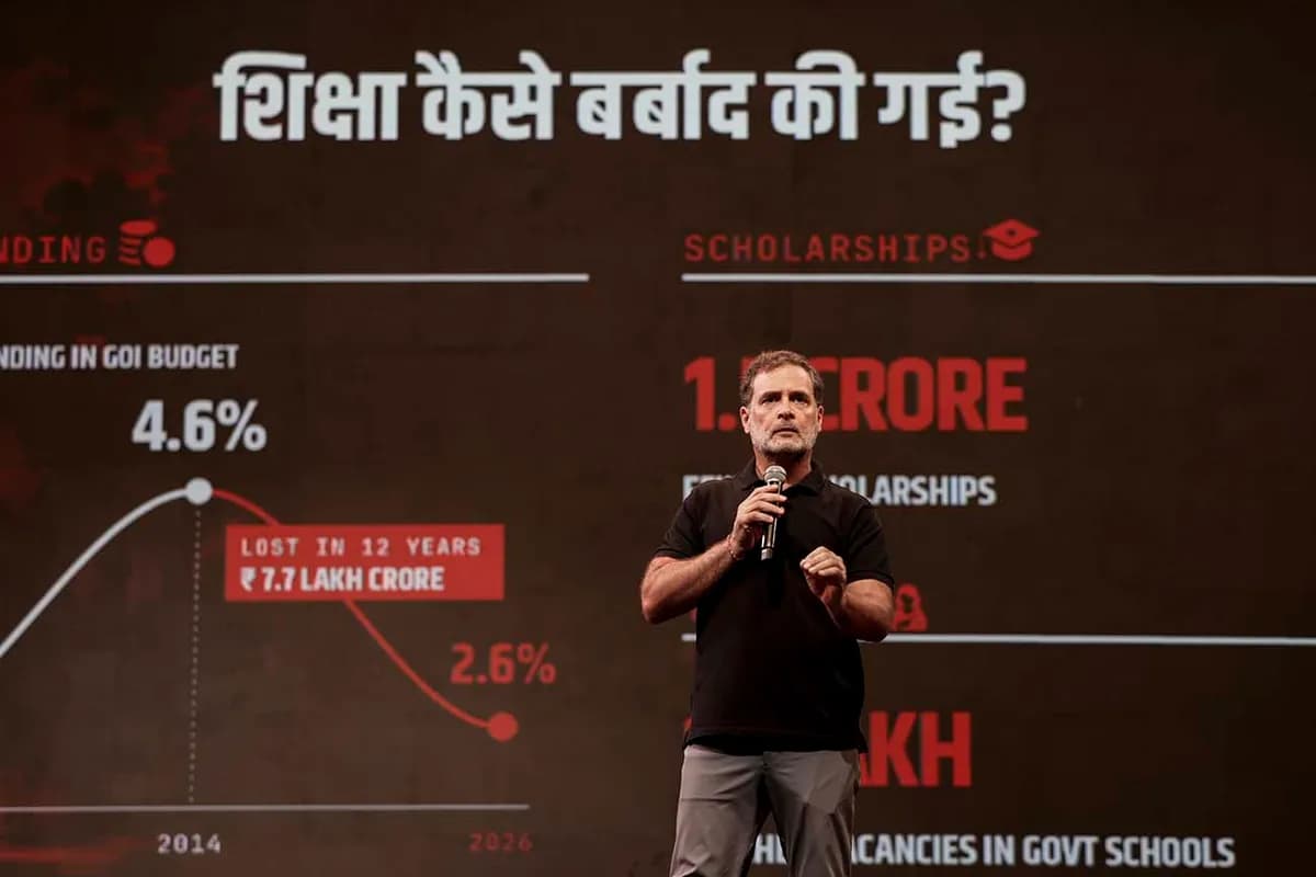 System does not want students to ask questions, wants 'andhbhakts' — Rahul Gandhi