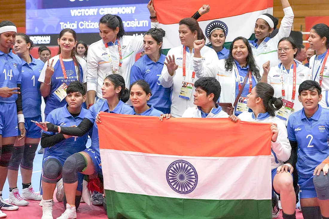 India maintain choke-hold on Asiad Kabaddi gold; Both men and women finish on top