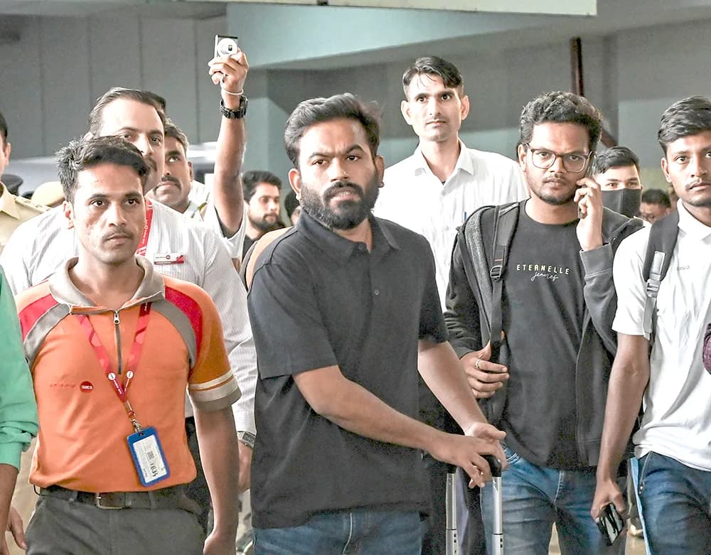Dipke calls on supporters to gather at Central Park with tricolour on Friday