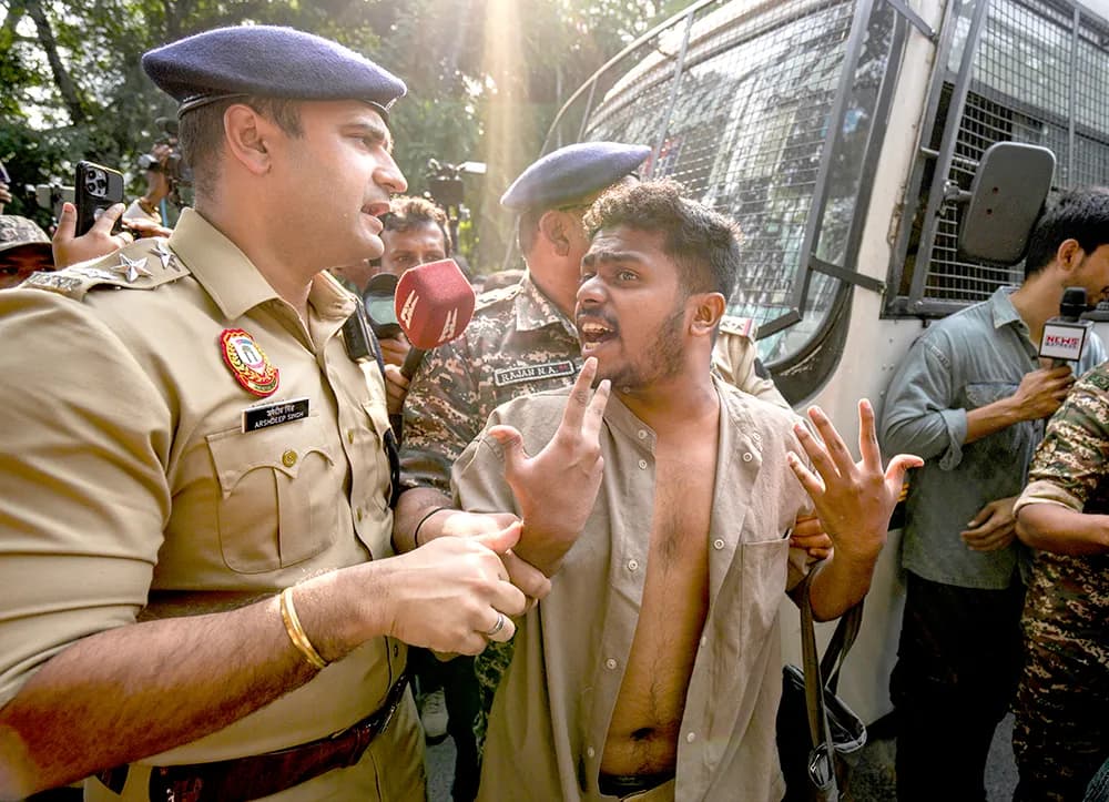 Several detained as anti-SIR protesters march towards EC office, demand Gyanesh Kumar's resignation